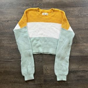 Hollister Womens: Cropped sweater